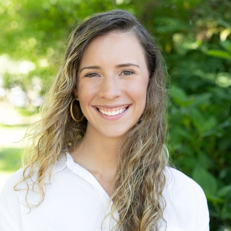 Headshot of Anna Claire Helms