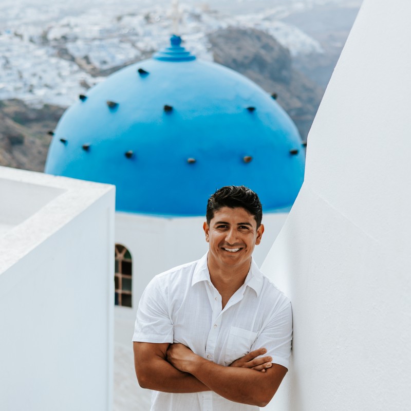 Headshot of Bryan Santos
